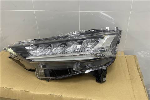 Vỏ đèn pha trái Toyota Veloz 2022-2025