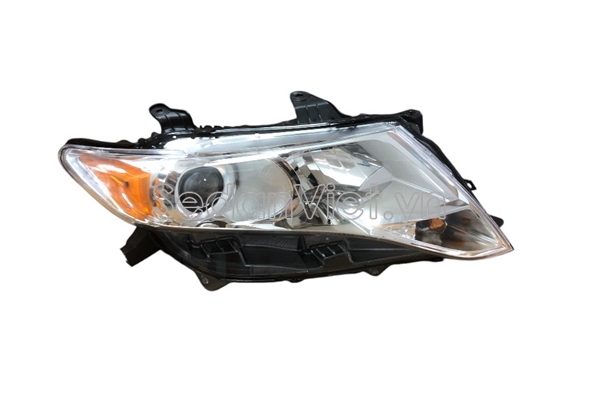 Vỏ đèn pha phải 811100T020
