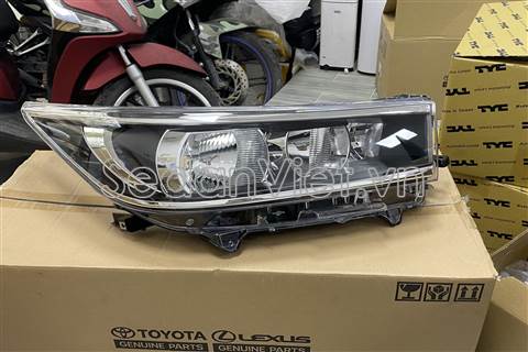 Vỏ đèn pha phải 811300K340