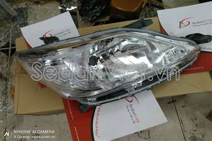 Vỏ đèn pha phải 811300K530