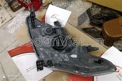 Vỏ đèn pha phải 811300K530