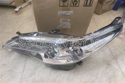 Vỏ đèn pha phải Toyota Fortuner TRD 2019-2022