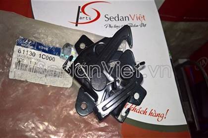 Ổ khóa ngậm capo 811301C000