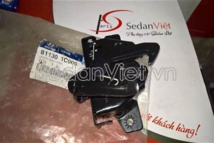 Ổ khóa ngậm capo 811301C000