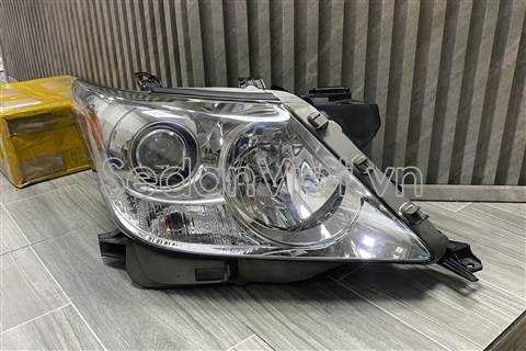 Vỏ đèn pha phải 8113060D60-01
