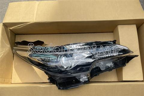 Vỏ đèn pha phải Toyota Fortuner TRD 2019-2022