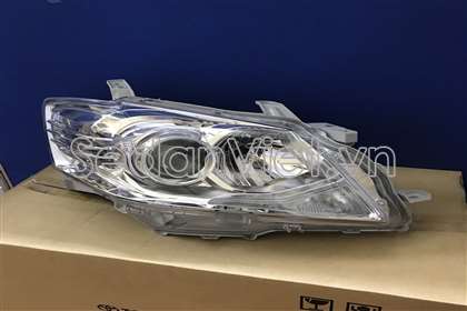 Vỏ đèn pha phải 8114506550