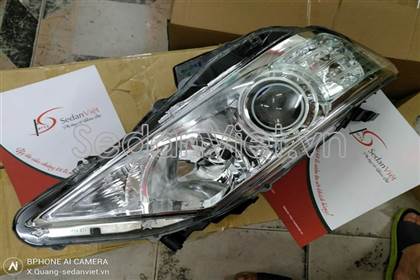 Vỏ đèn pha phải Toyota Camry 2012-2015