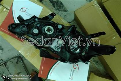 Vỏ đèn pha phải 8114506A70-TW