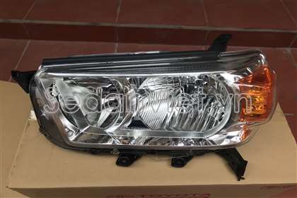 Vỏ đèn pha trái 8117035520