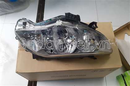 Vỏ đèn pha trái Toyota Corolla Altis 2009-2010