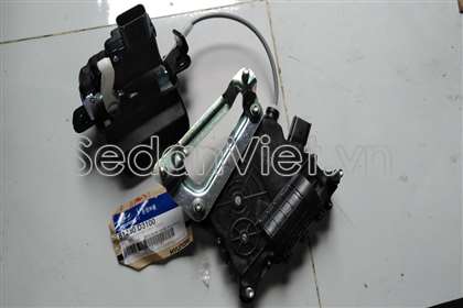 Ổ khóa ngậm cốp hậu dùng cho xe Hyundai Tucson 2015-2017