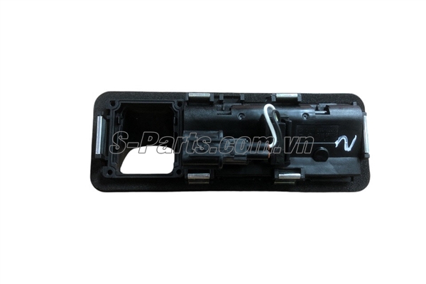 Công tắc mở cốp hậu 81260H5000