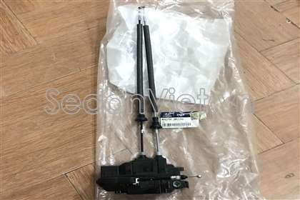 Ổ khóa ngậm cánh cửa trước 813103K500