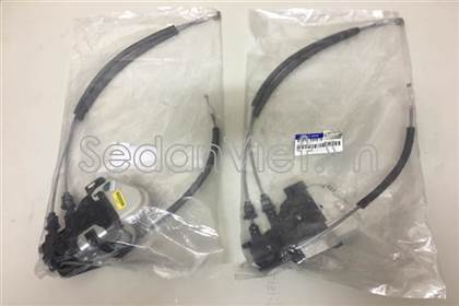 Ổ khóa ngậm cánh cửa sau trái Hyundai Santafe 2013-2015