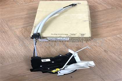 Ổ khóa ngậm cánh cửa sau 81410S1010
