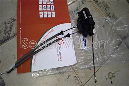 Ổ khóa ngậm cánh cửa sau Hyundai Avante 2011-2012