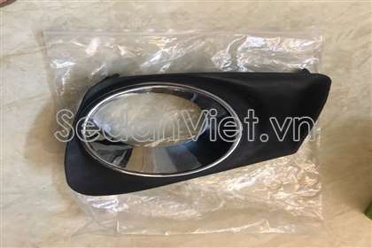 Ốp đèn gầm dùng cho xe Toyota Corolla Altis 2010-2013