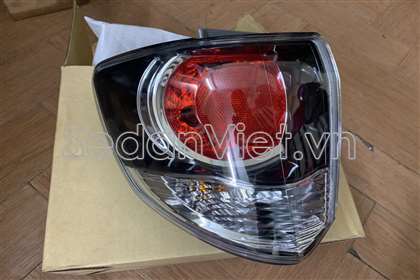 Đèn hậu ngoài phải 815510K190
