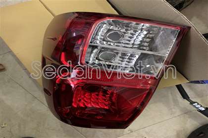 Đèn hậu Toyota Hillux 2018-2020
