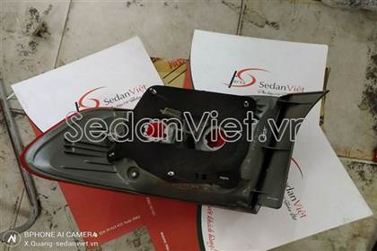 Đèn hậu ngoài phải 8155112A10