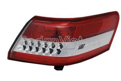 Đèn hậu ngoài phải Toyota Camry LE 2009-2011