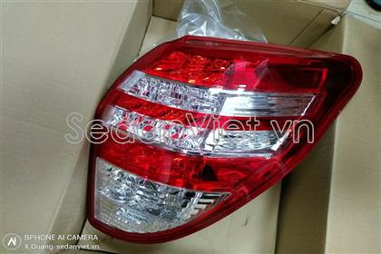 Đèn hậu ngoài dùng cho xe Toyota RAV4 2006-2008