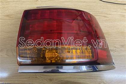 Đèn hậu ngoài xi nhan vàng Lexus LX570 2007-2011