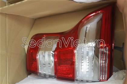 Đèn hậu phải 8155160B51