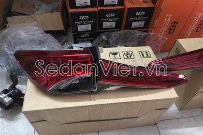 Đèn hậu ngoài trái Toyota Fortuner TRD 2019-2022