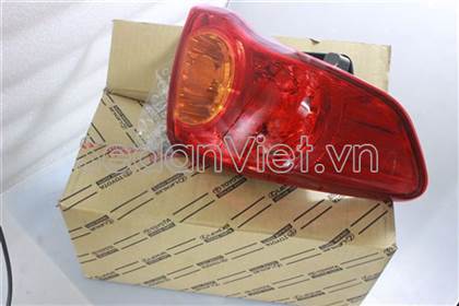 Vỏ đèn hậu trái 8156112A10