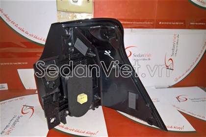 Vỏ đèn hậu trái 8156160C10