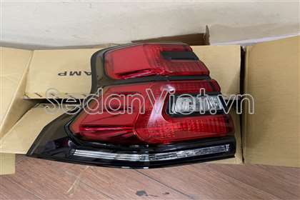 Vỏ đèn hậu trái 8156160C30