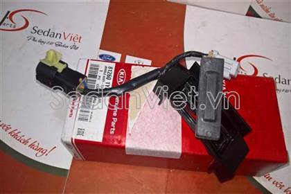 Công tắc mở cốp hậu - 817201Y0103D