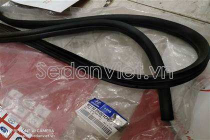 Gioăng khung cánh cửa trước 821102H001CH