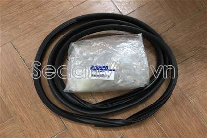 Gioăng khung cánh cửa trước dùng cho xe Hyundai Tucson 2010-2012