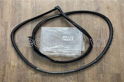 Gioăng thành cánh cửa trước trái 82130D3000