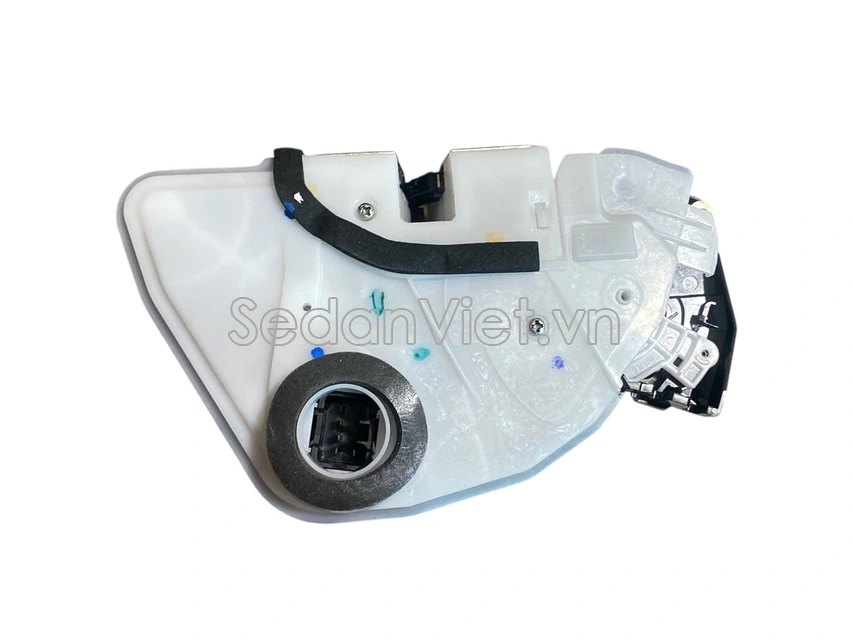 Ổ khoá ngậm cánh cửa 8221076M10000