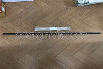 Nẹp chân kính cánh cửa ngoài trước dùng cho xe Hyundai Accent 2018-2020