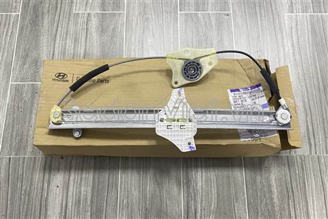 Compa nâng hạ kính cánh cửa trước trái - 82403B4010