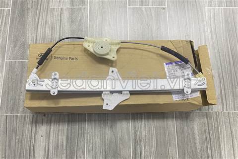 Compa nâng hạ kính cánh cửa trước trái 82403B4010
