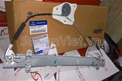 Compa nâng hạ kính cánh cửa trước trái 82403B4110