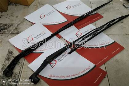 Cần gạt mưa 8250A373