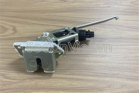 Ổ khóa ngậm cốp hậu 82510M60M51