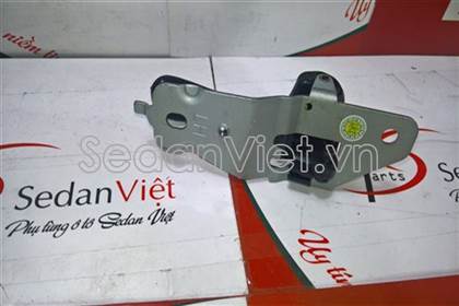 Tay mở cửa trong trước 826104A000CI