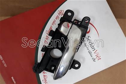 Tay mở cửa trong trước 82610A7010CR