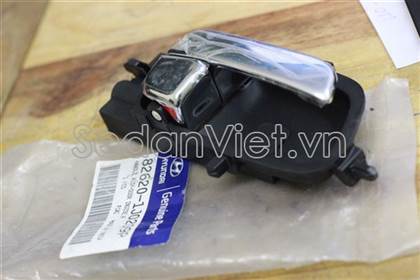Tay mở cửa trong trước 826201J0209P