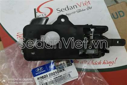 Tay mở cửa trong trước 826202B010WK