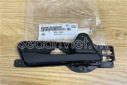 Tay mở cửa trong trước dùng cho xe Hyundai i30 CW 2008-2011