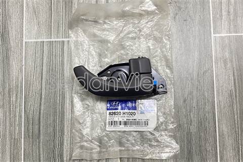 Tay mở cửa trong trước 82620H1020